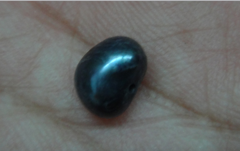 Huge About 8.166331x7.1466x5.21mm Black Potato Drop Loose Pearl Drilled
