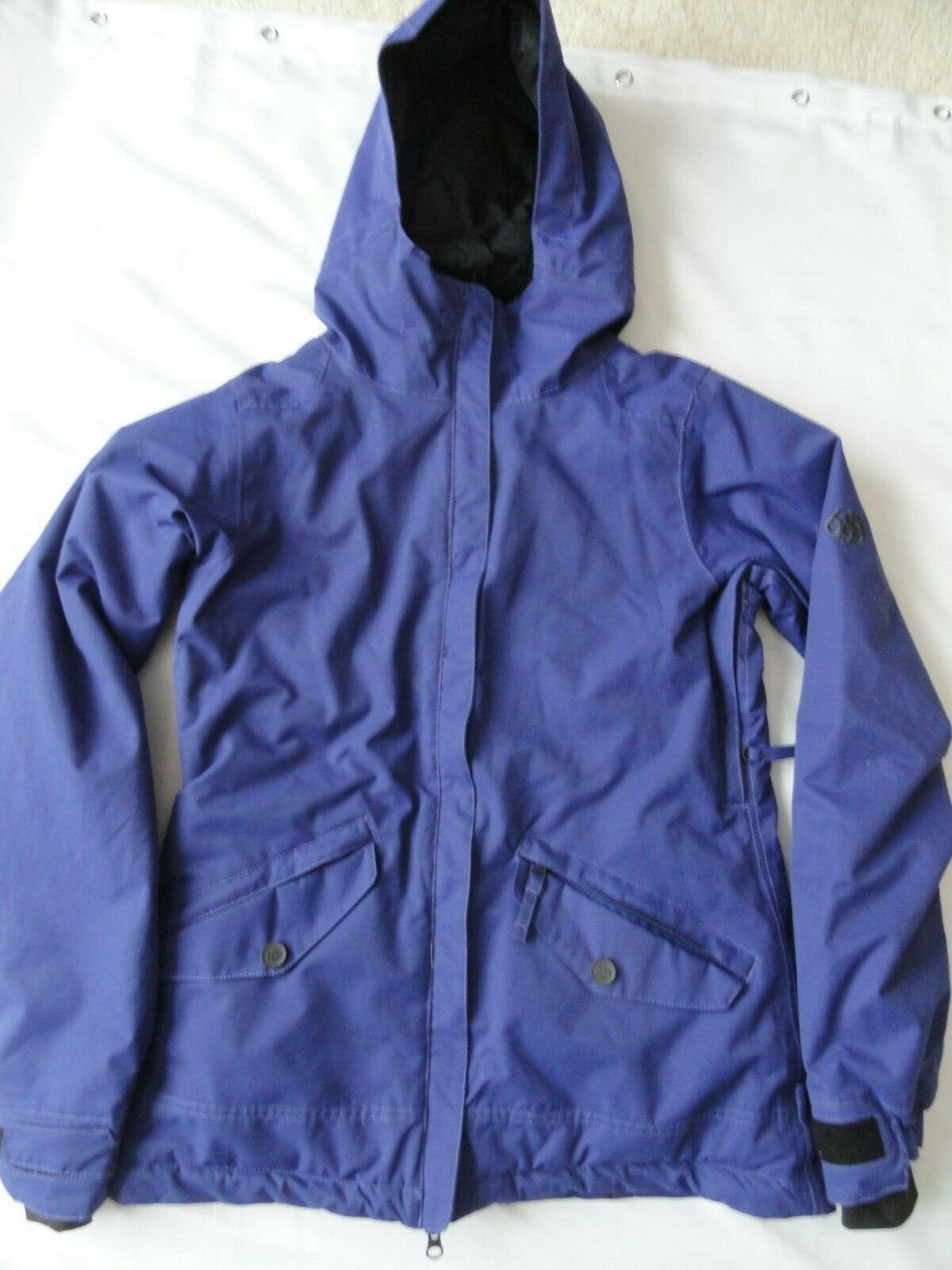 686 Infidry Women's Snowboard Jacket Blue Small 10,000mm Waterproof Vented Arms